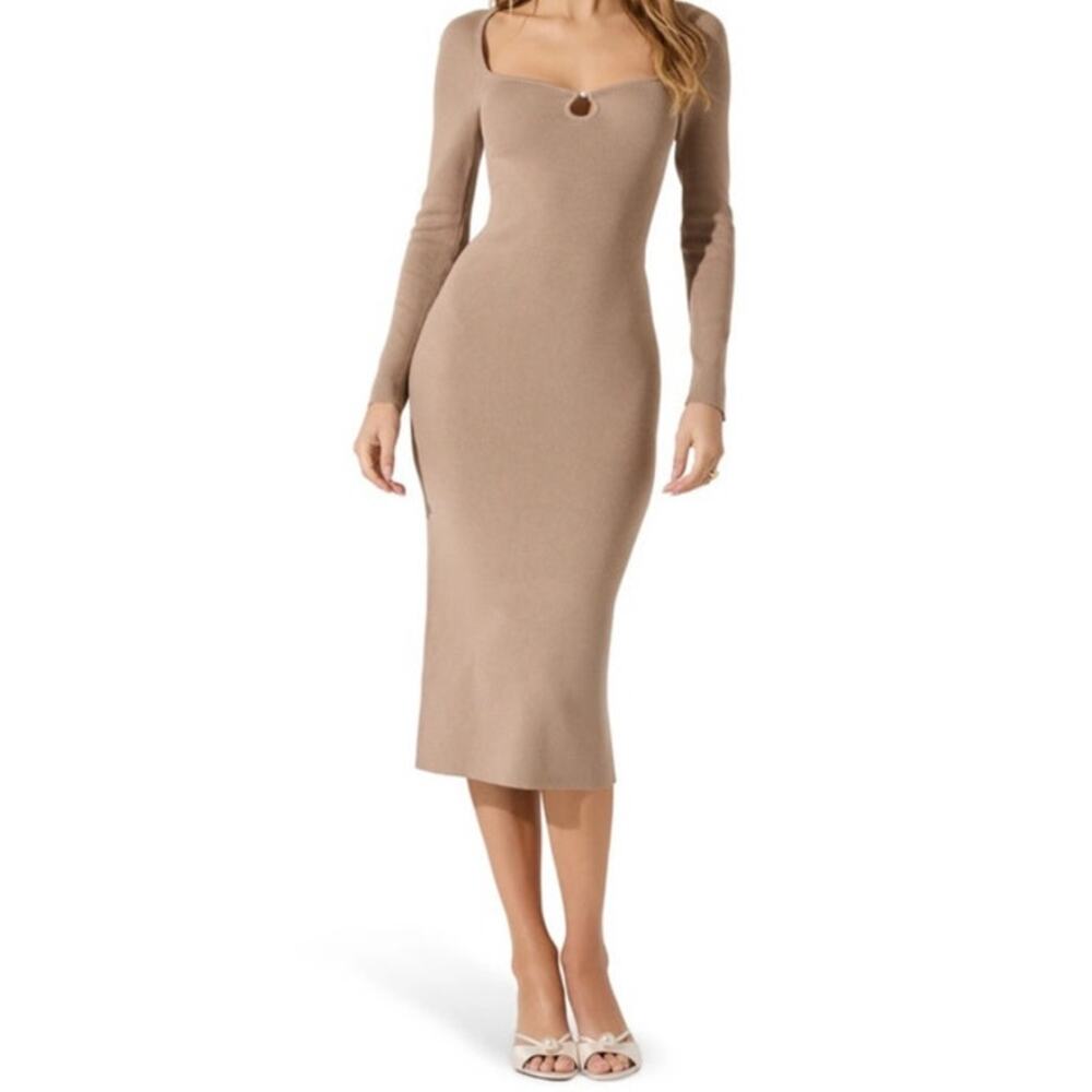 Astr the Label faux pearl keyhole long sleeve midi dress tan size Large L